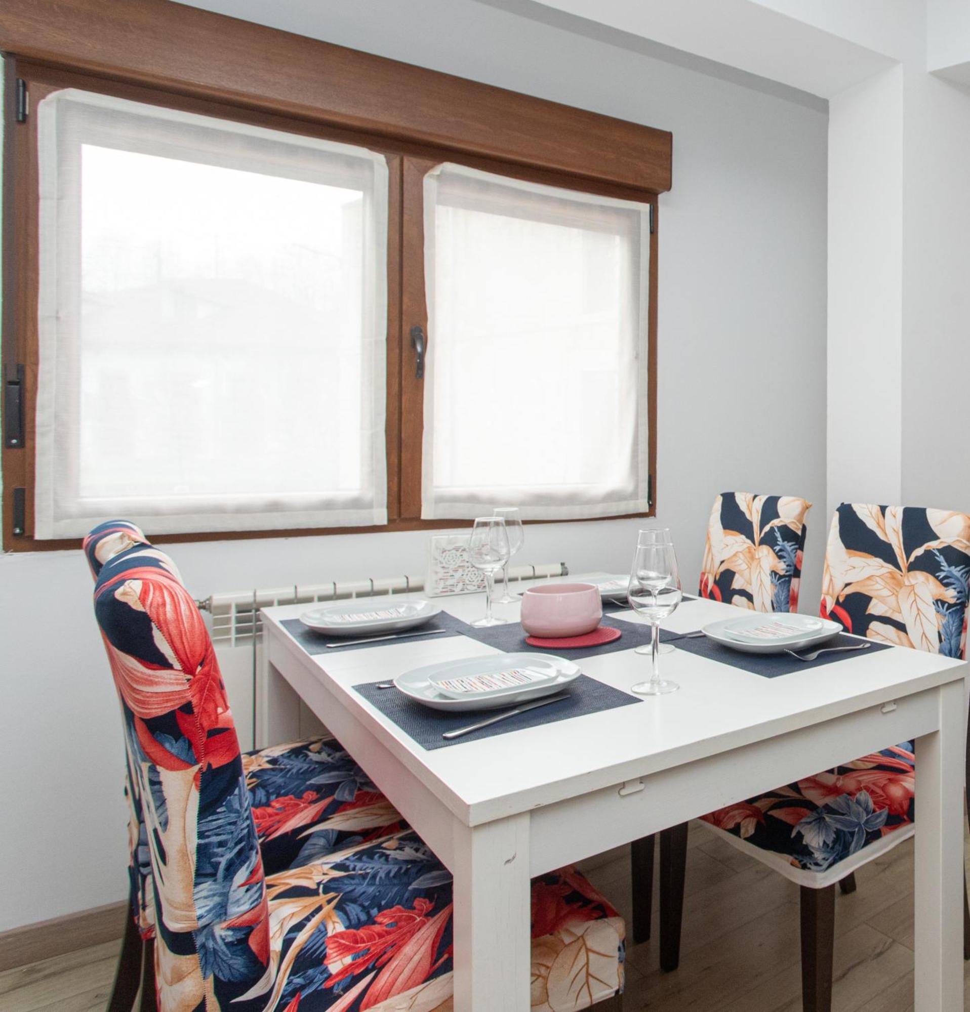 La Plaza De Cangas Apartamento Turistico Onís Zewnętrze zdjęcie