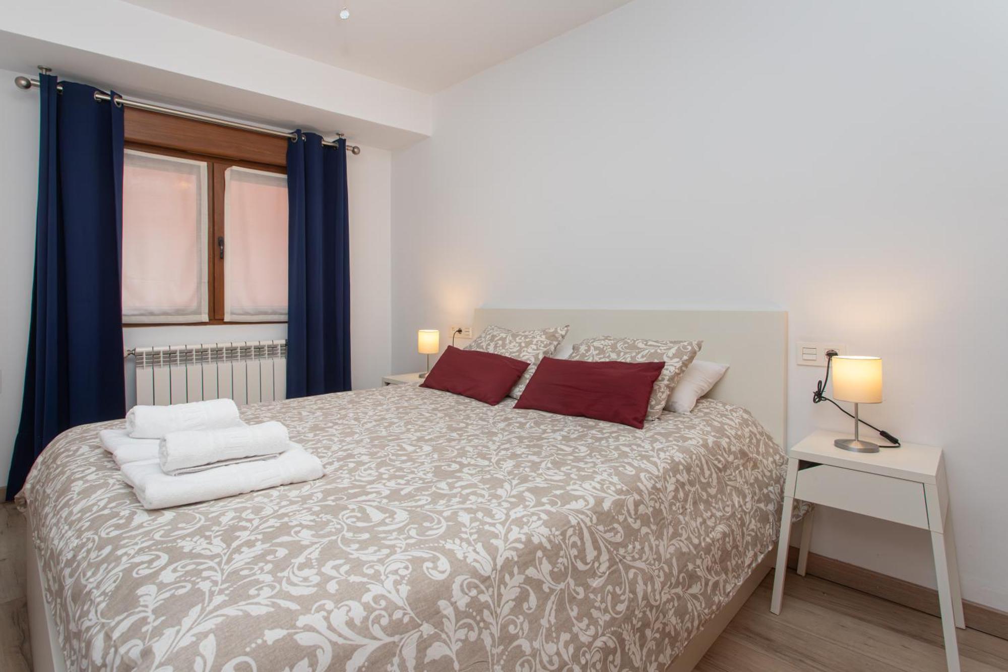 La Plaza De Cangas Apartamento Turistico Onís Zewnętrze zdjęcie